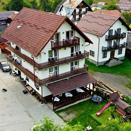 Pensiunea Malina Moeciu De Sus Exterior foto